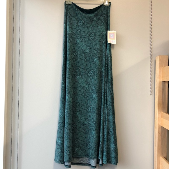 LuLaRoe Dresses & Skirts - NWT LuLaRoe maxi skirt
